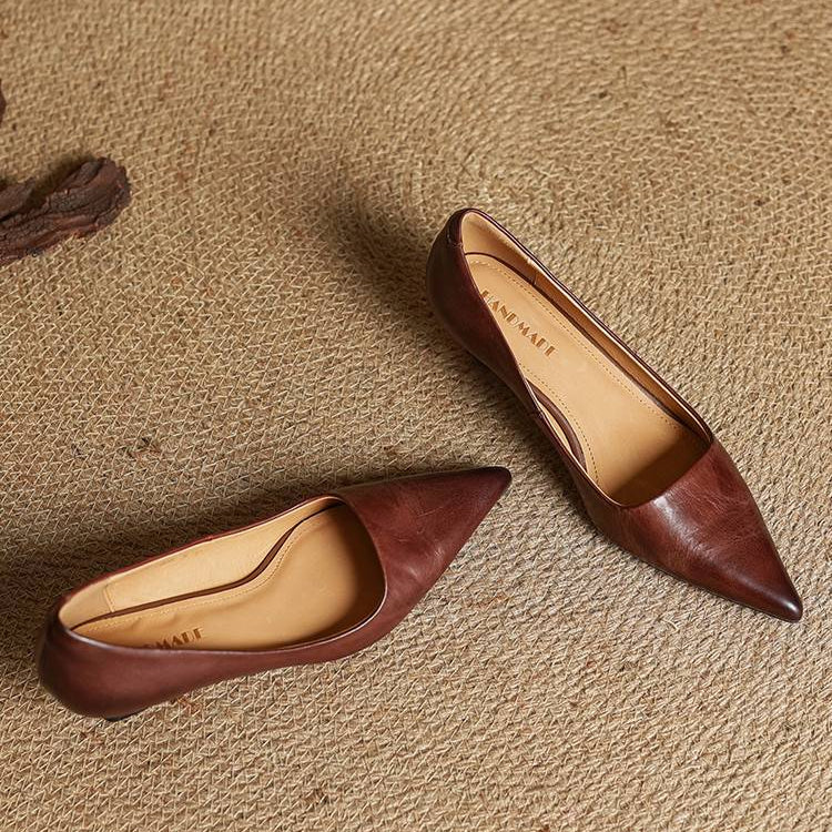 Chaussures à talons en cuir véritable de qualité Anok